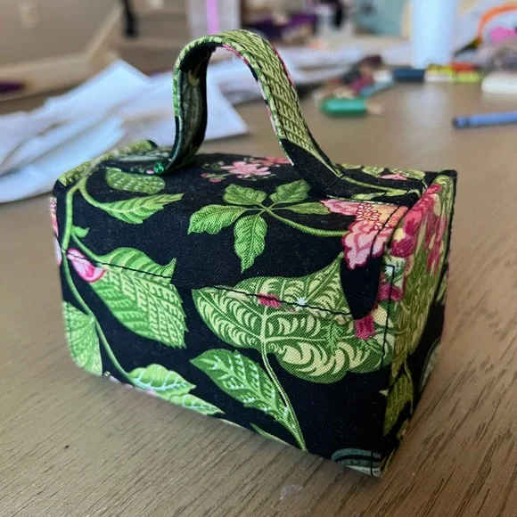 NWT Vera Bradley | Mini Jewelry Box in Botanica (Retired Colorway) - Picture 1 of 5